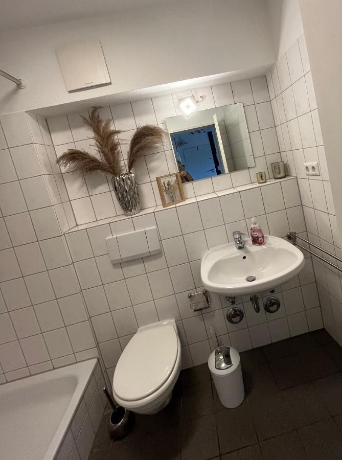 Apartment Mit Guten Anbindungen Magdeburgo Esterno foto